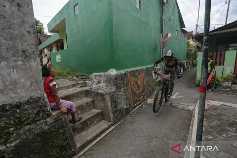 Keseruan balap sepeda downhill di Urban Enduro 2025, hidupkan semangat Sport Tourism di Yogyakarta