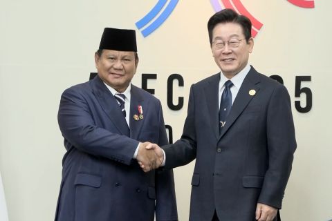 Bertemu Presiden Korsel Lee, Prabowo puji K-Pop