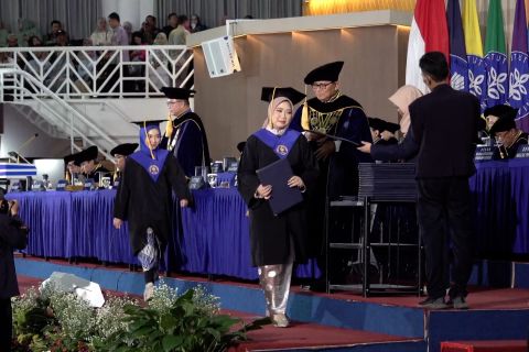 Alumni IPB ajak wisudawan perkuat pengabdian pada almamater dan bangsa