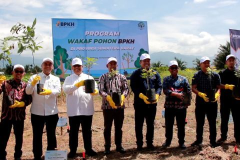 BPKH luncurkan wakaf pohon untuk bantu tekan emisi karbon