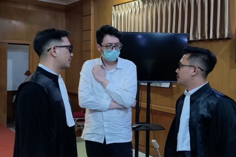 Dokter Priguna divonis 11 tahun, wajib bayar restitusi korban