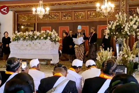 KGPH Hangabehi ditetapkan jadi penerus PB XIII, dua kubu berseteru