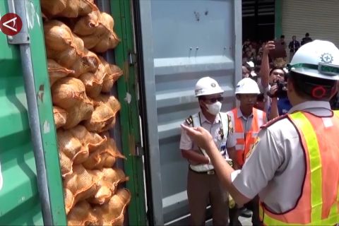 Lampaui target, PNBP Bea Cukai di Sultra capai Rp244 miliar