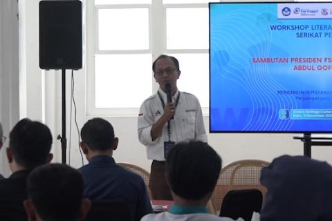 Aspek Indonesia: Pekerja perlu keahlian analisis laporan keuangan