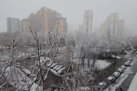 Moskow sambut hujan salju pertama musim dingin tahun ini