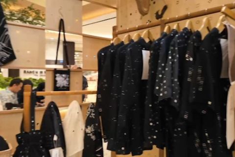 1.300 jenama lokal siap gantikan baju bekas impor di Pasar Senen