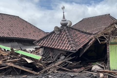 Pemprov Jatim segera benahi kerusakan fasos dan fasum pasca APG Semeru
