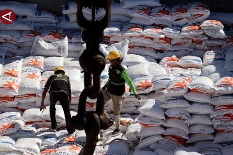 Bulog Kalbar siapkan 18.300 ton CBP untuk tiga penugasan prioritas