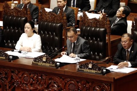 DPR RI tunggu sikap Menkeu Purbaya soal Fatwa MUI tentang pajak