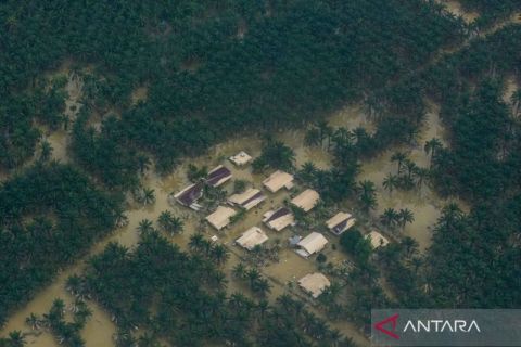 Sebanyak 218 korban meninggal dan 449.600 warga mengungsi akibat banjir di Provinsi Aceh