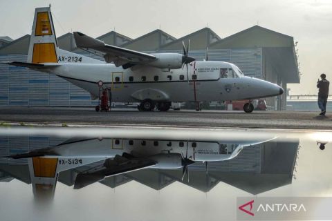 Satu unit pesawat NC212i yang baru selesai diproduksi akan digunakan pelatihan navigasi TNI AU