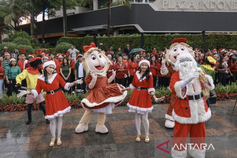 Semarakkan Natal 2025, Pemprov DKI gelar Christmas Carol Colossal dan Jakarta Light Festival