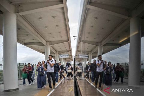 Musim liburan Natal - tahun baru, penumpang Whoosh meningkat hingga 20 persen