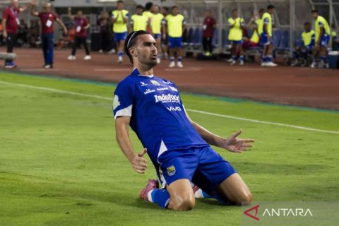 Gol semata wayang Andrew Patrick Jung hantar Persib Bandung menang atas PSM Makassar
