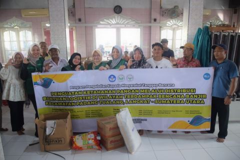 Perkuat mitigasi pascabencana, tim dosen Unimed salurkan ribuan paket bantuan di Langkat