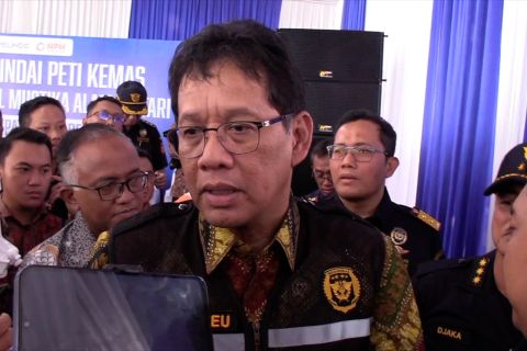 Menkeu buka suara soal perintah merumahkan 16.000 pegawai Bea Cukai