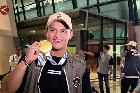 Atlet Indonesia kembali, lifter Rizki catatkan 2 rekor anyar