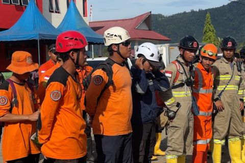 Basarnas optimalkan pencarian korban longsor di Tapteng dan Sibolga
