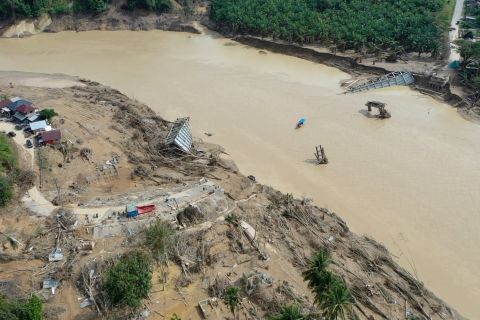 Jembatan Lubuk Sidup Aceh Tamiang masih terputus belum ada perbaikan