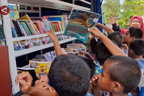 Layanan perpusling jangkau sekolah dasar di Pulau Rempang