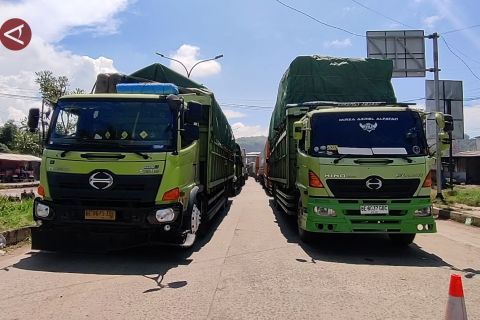 Pelabuhan Ciwandan padat, Polisi lakukan penyekatan truk di JLS