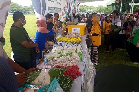 Pemprov Jatim gelar pasar murah untuk tekan inflasi jelang nataru