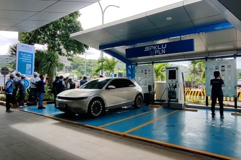 PLN Banten siagakan ratusan SPKLU untuk mobilitas libur akhir tahun