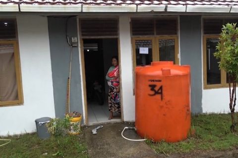 Korban banjir bandang di Padang mulai pindah ke huntara