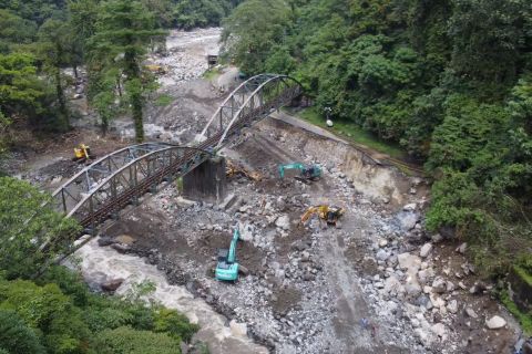 Sumbar minta rencana pembongkaran jembatan warisan budaya dunia dikaji