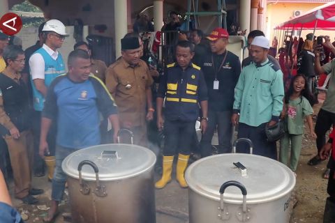 Kementerian ESDM tambah tiga dapur umum untuk korban banjir di Bireuen