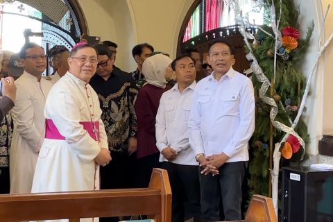 Wali Kota Malang pantau persiapan pengamanan gereja saat rayakan Natal