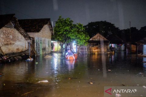 Banjir terjang sejumlah wilayah di Kota Serang.