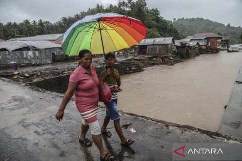 Status tanggap darurat bencana hidrometeorologi di Halmahera Barat diperpanjang
