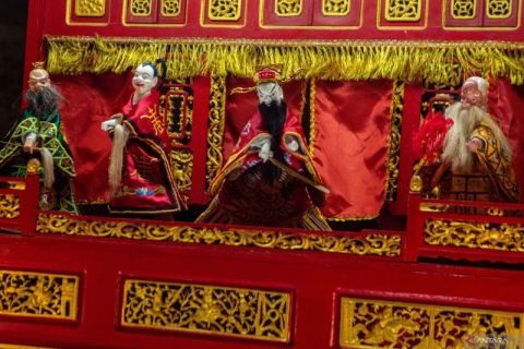 Pementasan Kelana Wayang Potehi Cap Cip Cup Fest di Bandung