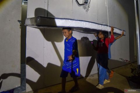 Bangkit Sumatera: Penyintas bencana mulai tempati huntara Palembayan