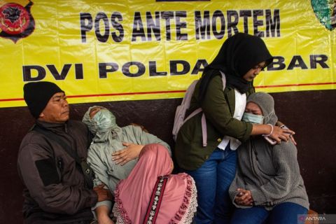 Identifikasi korban longsor Cisarua hari keempat