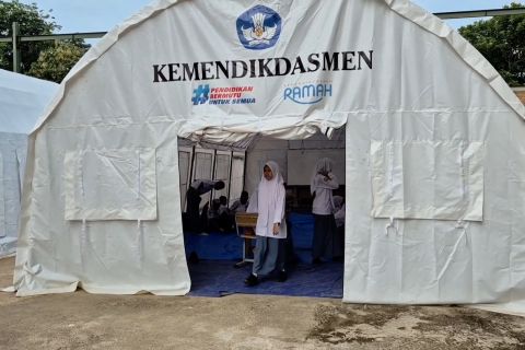 BNPB targetkan 54 sekolah tenda pulih dalam 2-3 minggu