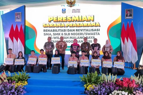 Pemprov Jatim pastikan anggaran revitalisasi sekolah tidak berkurang