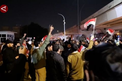 Unjuk rasa di Baghdad menentang AS ikut campur dalam pemerintahan Irak