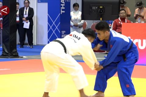 Tim judo tuna netra RI raih kemenangan di laga perdana APG 2025