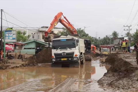 Butuh Rp8,2 T untuk perbaikan rumah dan Rp51,8 T untuk infrastruktur