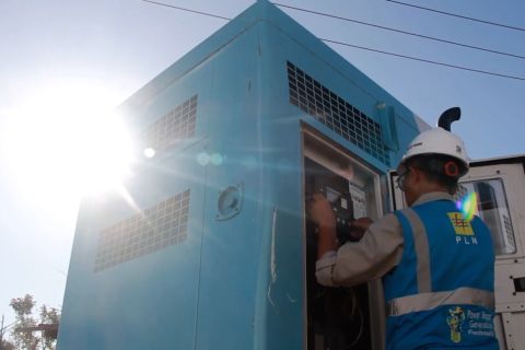 DPR ingatkan dampak rendahnya konsumsi listrik nasional