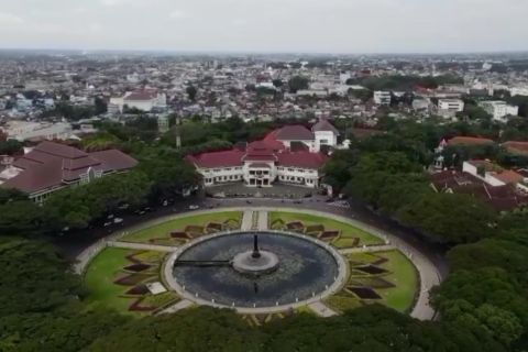 Pembangunan Kota Malang berbasis lingkungan dan kearifan lokal