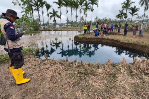 Kementerian ESDM turunkan tim ahli geologi kaji sinkhole di Sumbar