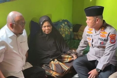 Kapolda Sumbar jamin keamanan lansia korban kekerasan tambang ilegal