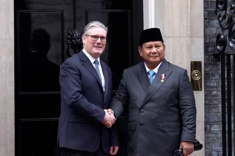 Temui PM Inggris, Prabowo bahas kerja sama maritim kedua negara