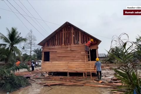 UGM siapkan 550 hunian sementara dari pemanfaatan kayu hanyut di Aceh