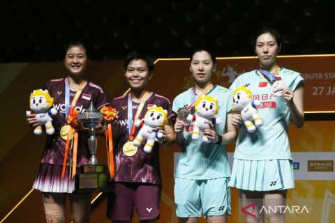 Ganda putri Indonesia Tiwi/Fadia sukses rebut gelar di Thailand Master 2026