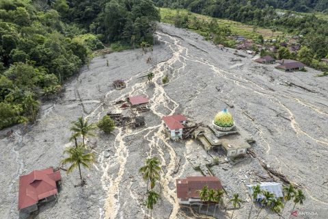 Banjir susulan kembali rusak permukiman warga di Nagari Sungai Batang