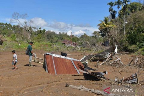 Penyintas tanah longsor di Bener Meriah masih menunggu relokasi